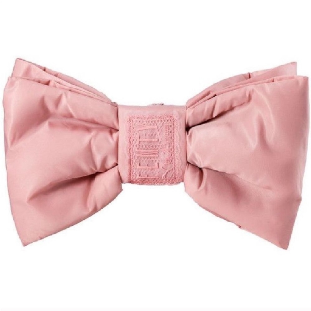 🎀FENTY BOW FANNY PACK🎀 ISO POST❗️
